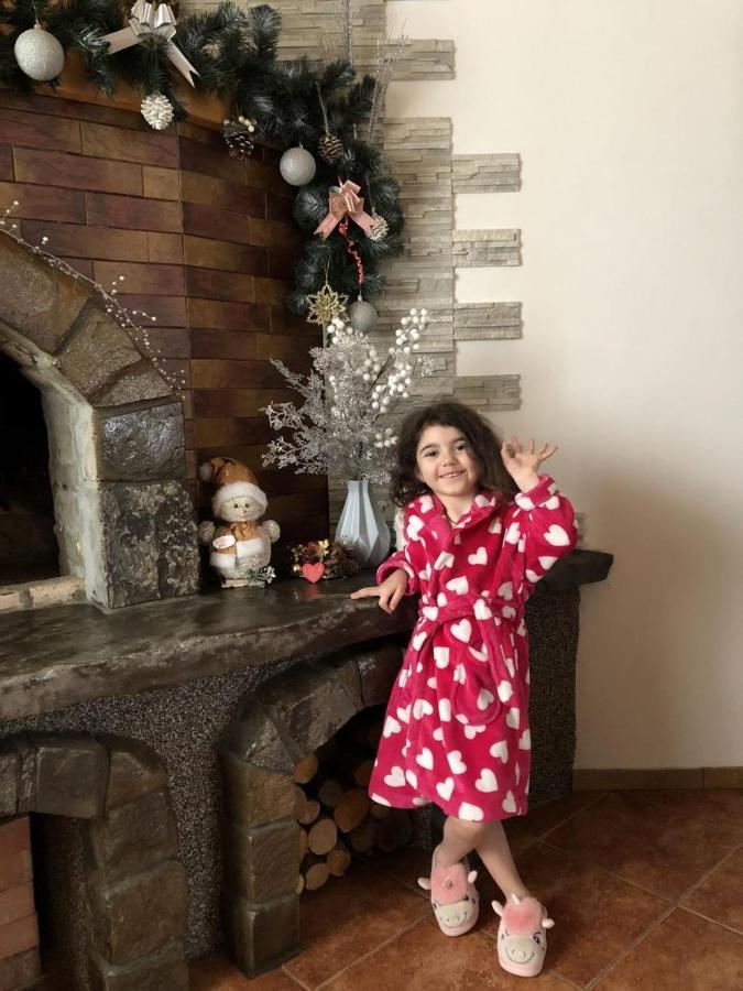 Котедж З Неймовірними Краєвидами, Карпатський Чан Dream, Чан Джакузі Slavske Ngoại thất bức ảnh